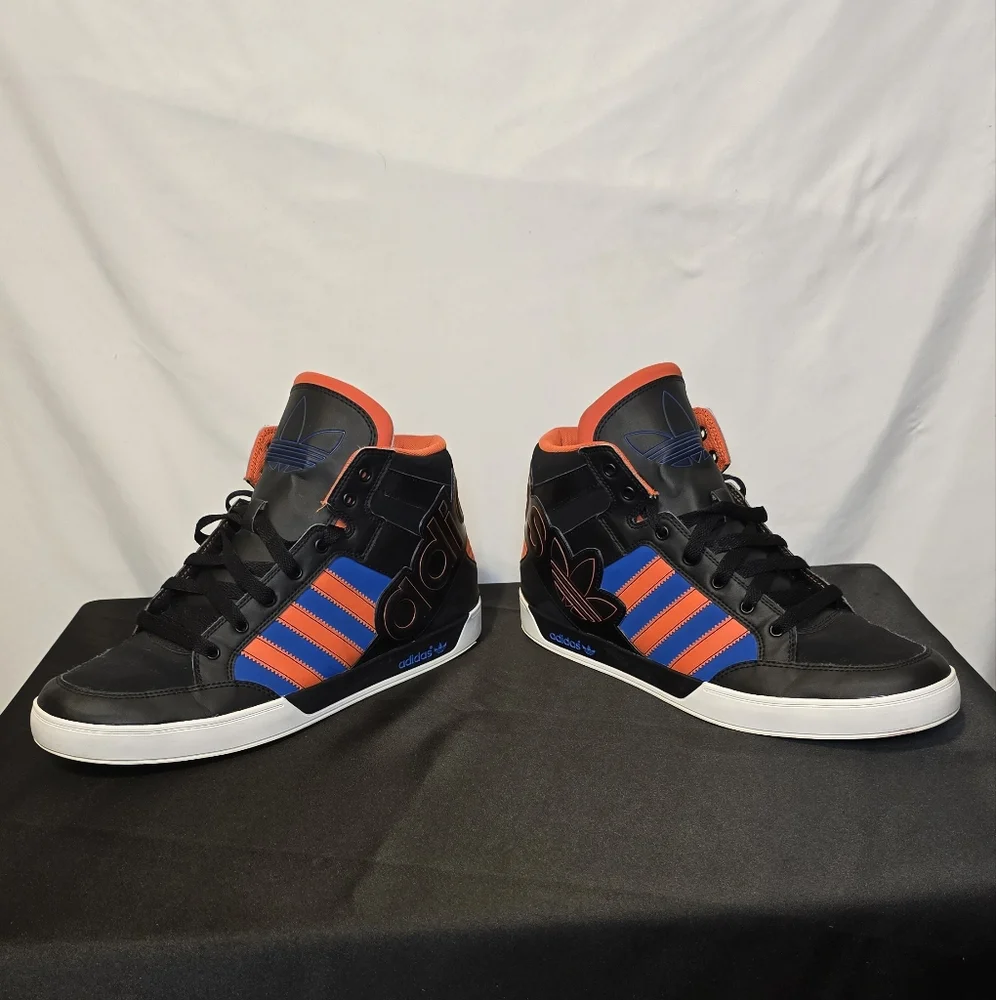 Adidas Black and Blue Sneakers with Padded Collar - Picture 4 of 8